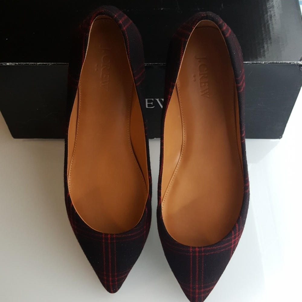 20:07  JCrew Plaid Pointed Flats - Picture 7 of 12